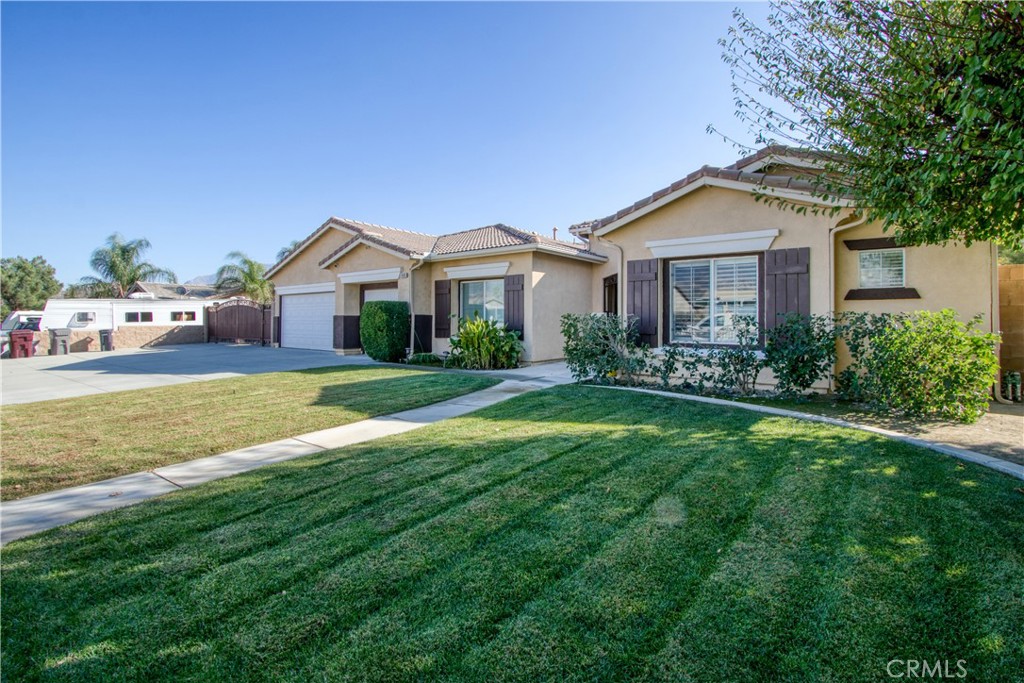 1496 Bryan Street Banning, CA 92220 - Photo 4 of 73