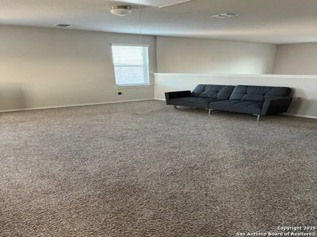 $1,950 | 15235 Selene View, San Antonio, TX 78245