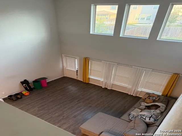 $1,950 | 15235 Selene View, San Antonio, TX 78245