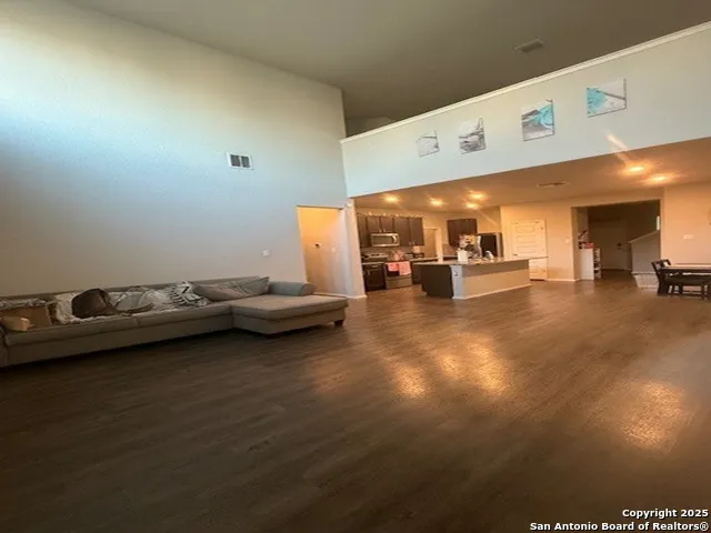 $1,950 | 15235 Selene View, San Antonio, TX 78245