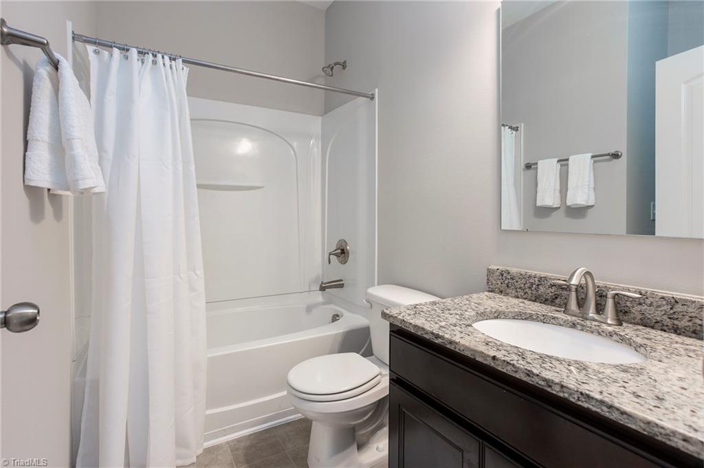 3410 Lamplight Way High Point, NC 27265 - Photo 15 of 29 Gallery Image 15