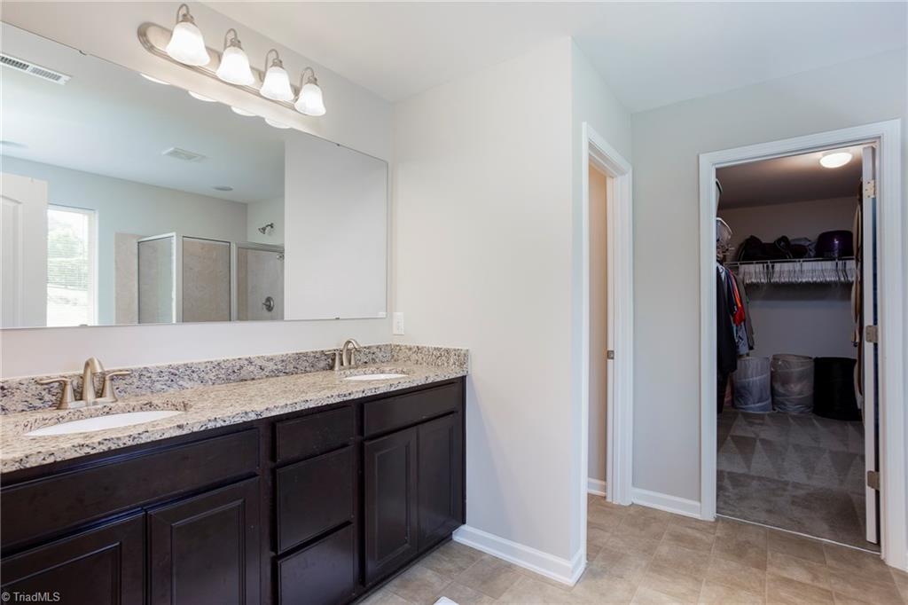 3410 Lamplight Way High Point, NC 27265 - Photo 20 of 29 Gallery Image 20