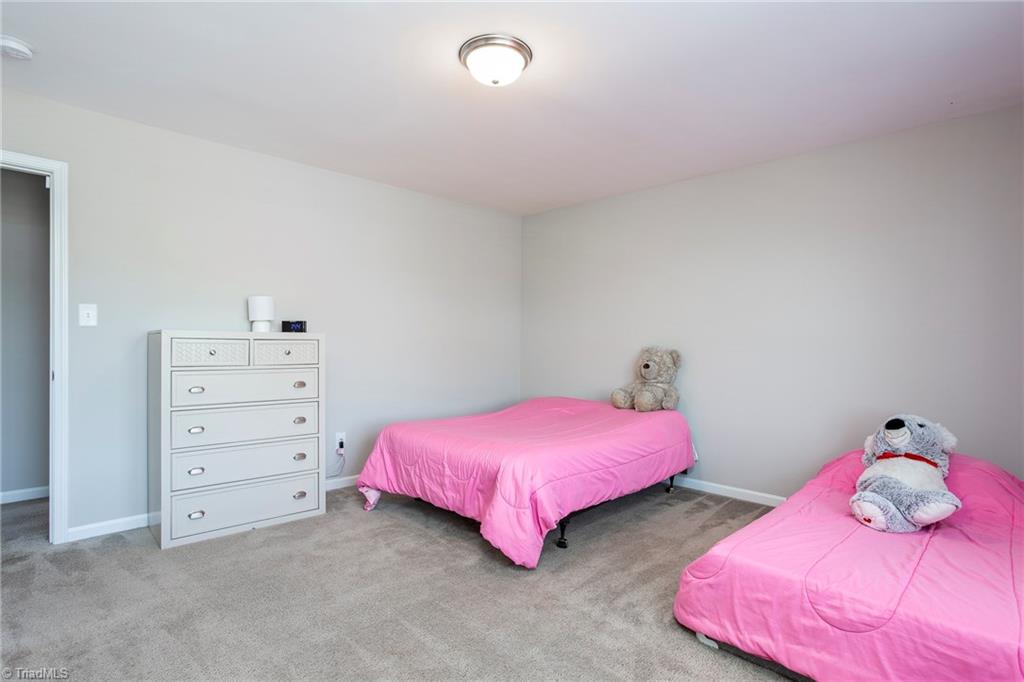 3410 Lamplight Way High Point, NC 27265 - Photo 23 of 29 Gallery Image 23