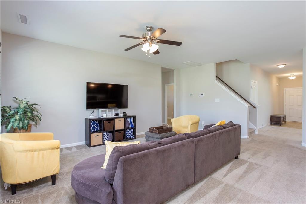 3410 Lamplight Way High Point, NC 27265 - Photo 8 of 29 Gallery Image 8