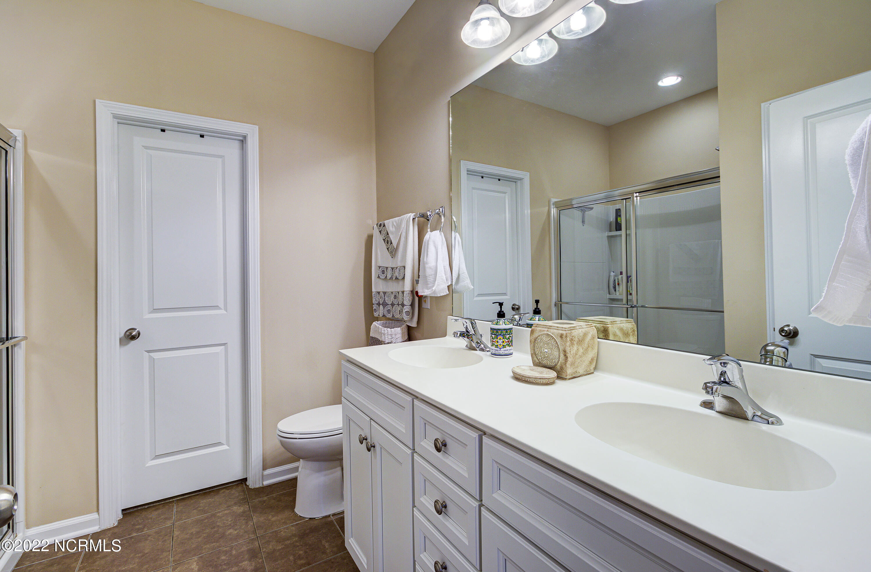 322 Bulkhead Bend Calabash, NC 28467 - Photo 20 of 49 Master bath 1