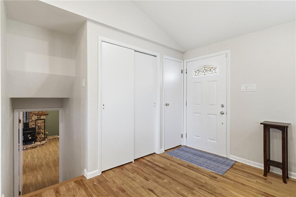 199 Avondale Street Pittsburgh, PA 15237 - Photo 5 of 49