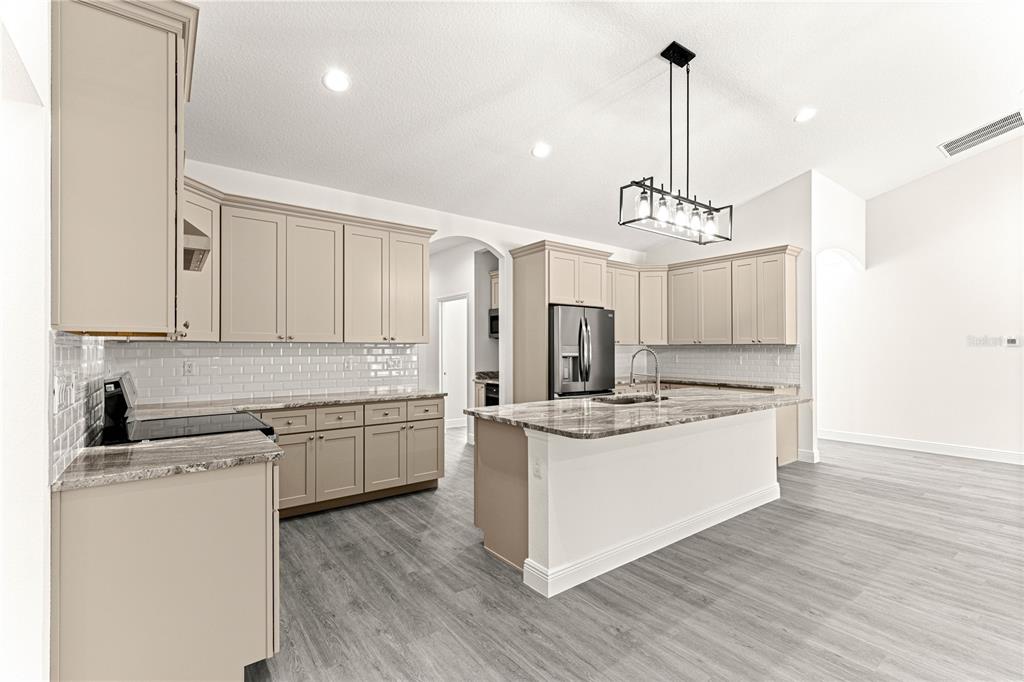 12411 Southwest 71st Lane Road Ocala, FL 34481 - Photo 14 of 50