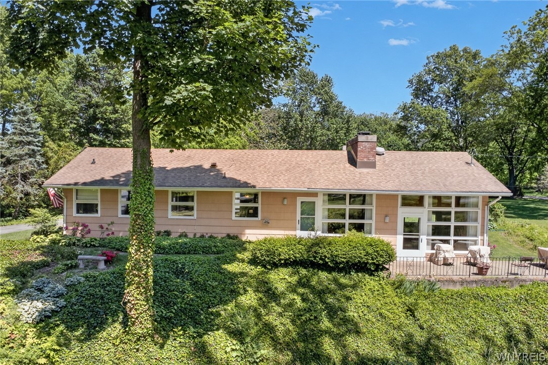 924 River Road Youngstown, NY 14174 - Photo 5 of 50