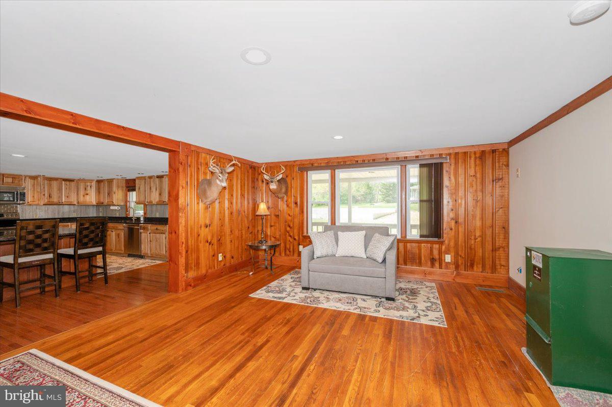 7010 Old Pryor Road Thurmont, MD 21788 - Photo 10 of 62