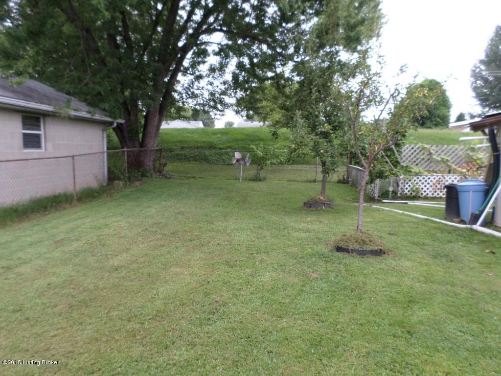 331 Mac Brae Road Louisville, KY 40214 - Photo 17 of 17 thumb_SAM_2003_1024