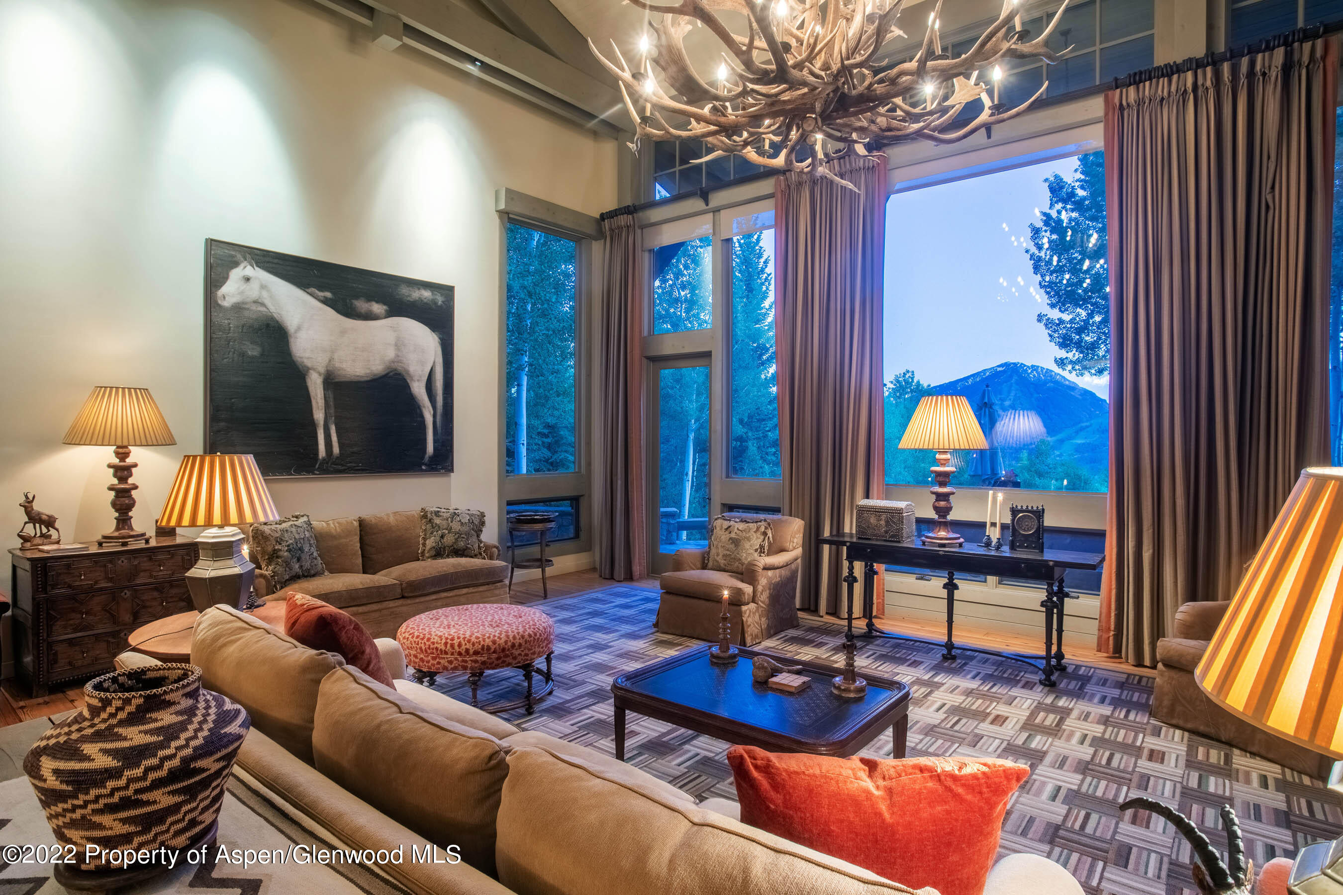 156 Eppley Drive Aspen, CO 81612 - Photo 6 of 44 Living Area