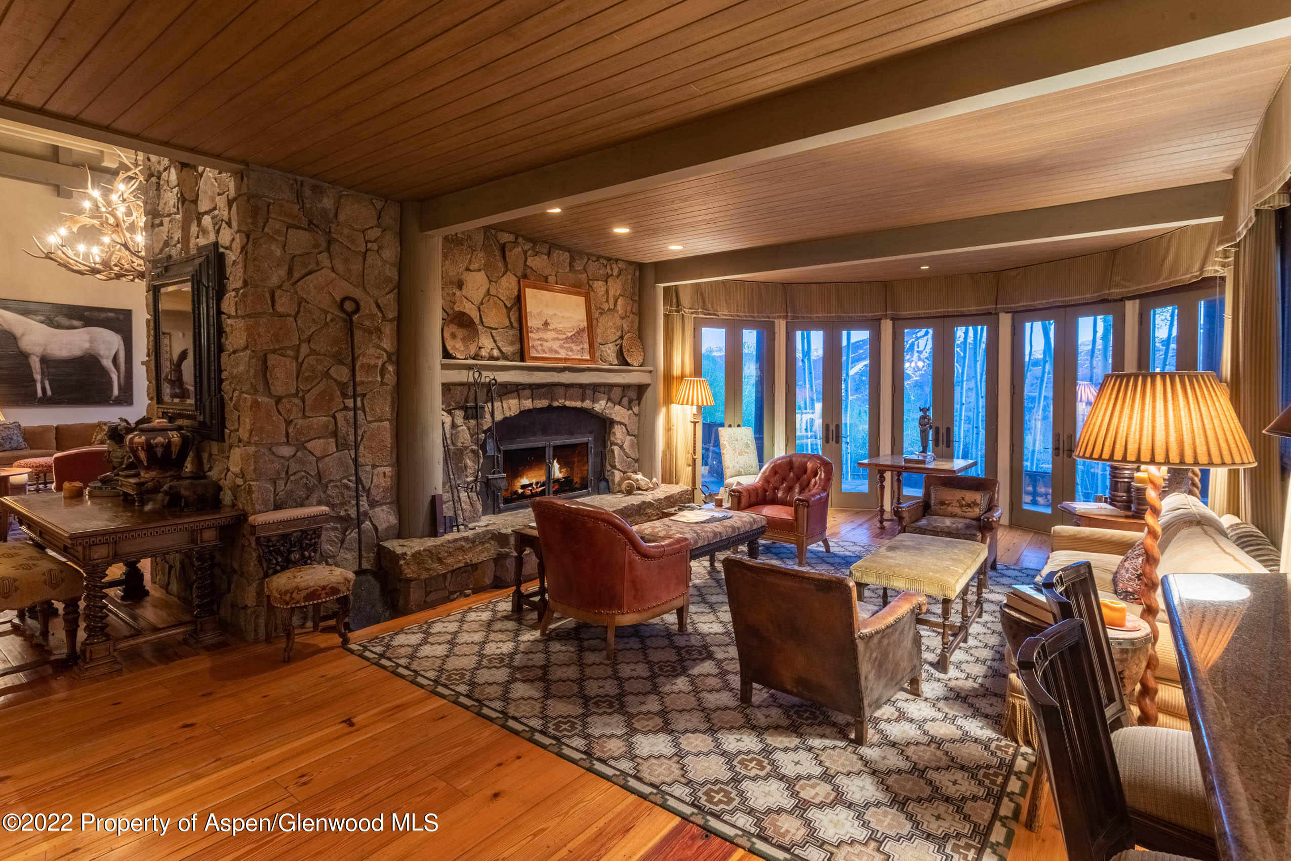 156 Eppley Drive Aspen, CO 81612 - Photo 8 of 44 Sitting Area