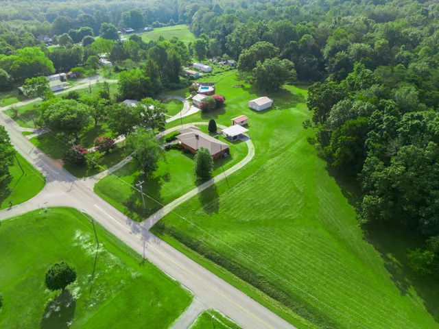 $359,000 | 3426 Old Rock Island Road, Rock Island, TN 38581