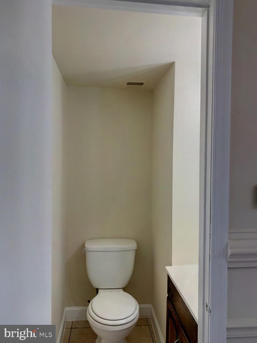 9756 Beech Place Manassas, VA 20110 - Photo 5 of 18