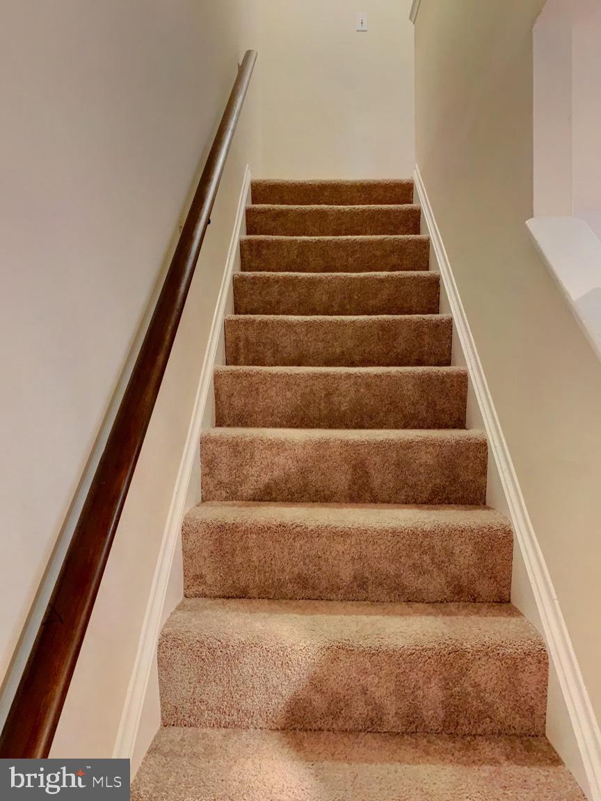 9756 Beech Place Manassas, VA 20110 - Photo 7 of 18