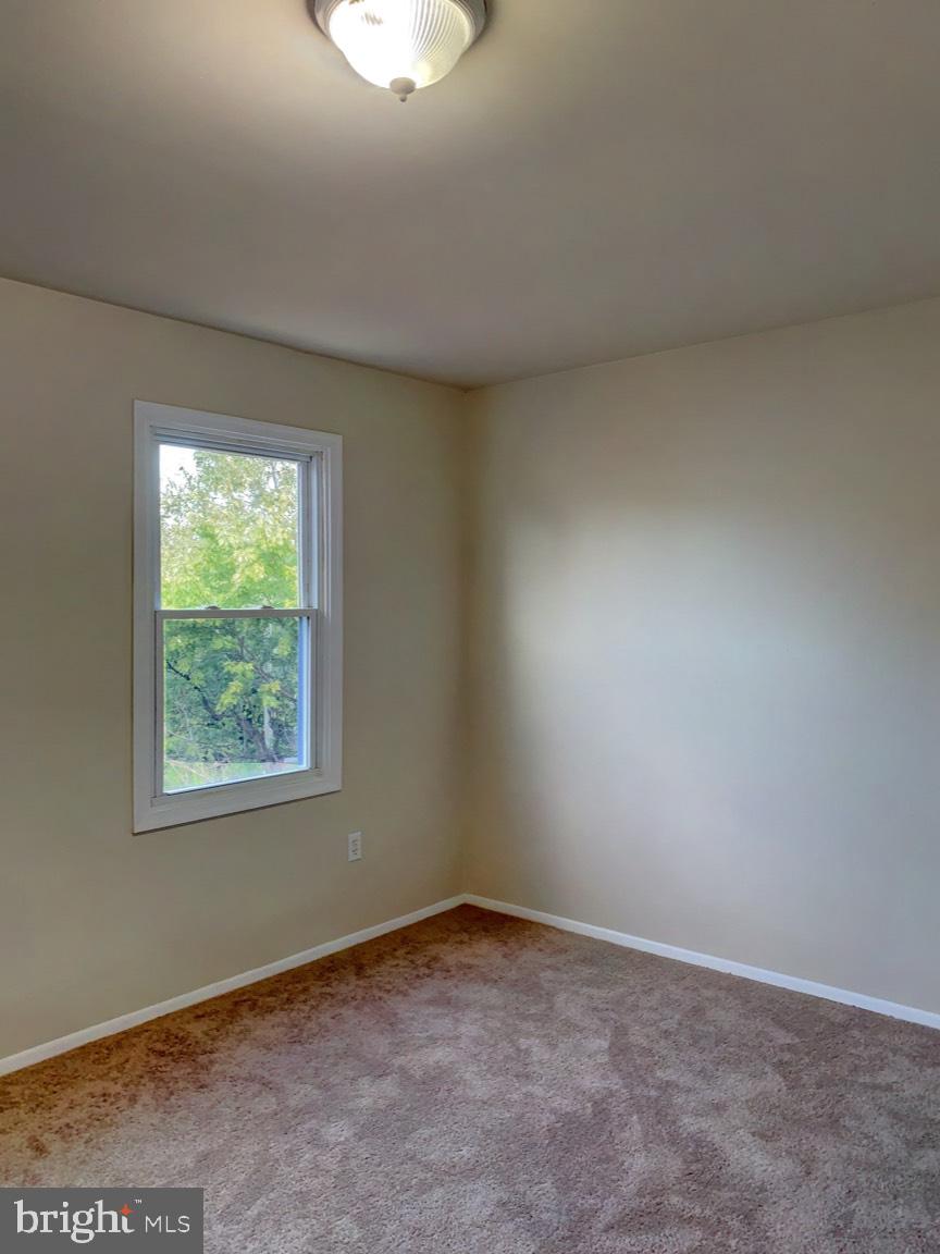 9756 Beech Place Manassas, VA 20110 - Photo 10 of 18