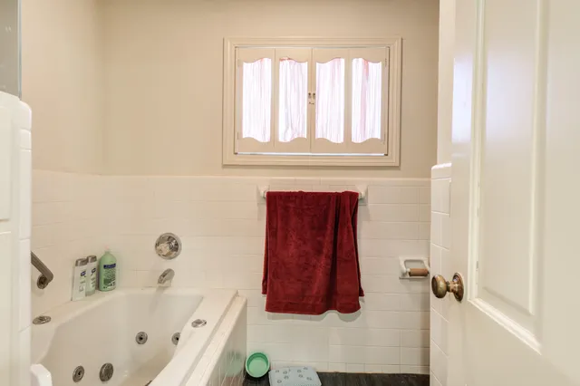 $275,000 | 1701 North 7th Street, Tahoka, TX 79373