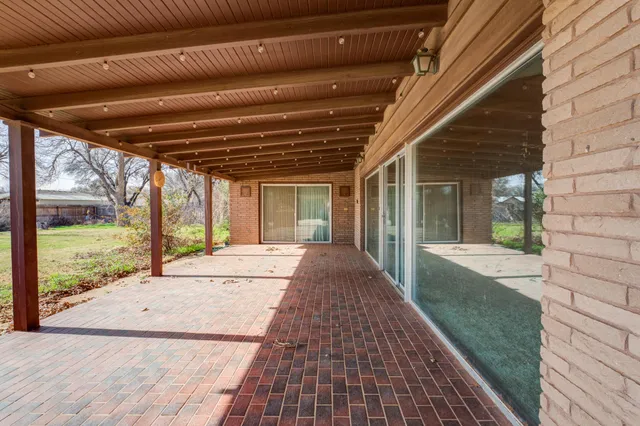 $275,000 | 1701 North 7th Street, Tahoka, TX 79373