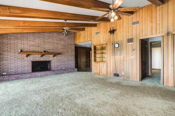 $275,000 | 1701 North 7th Street, Tahoka, TX 79373