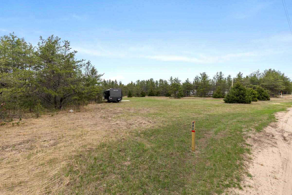 880 Dusty Road Irons, MI 49644 - Photo 20 of 22 IMG_1019