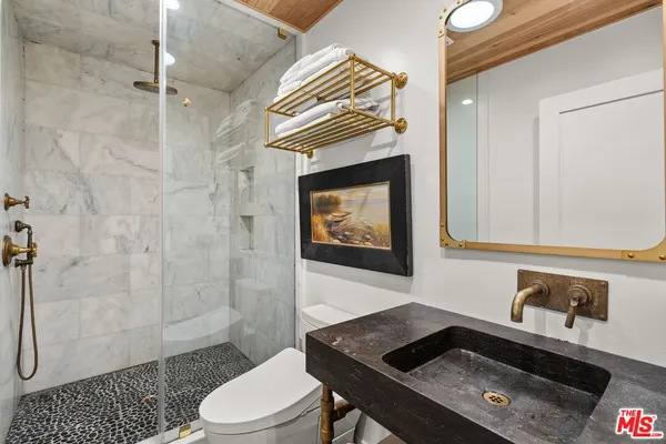 $4,385,000 | 758 North McCadden Place, Los Angeles, CA 90038