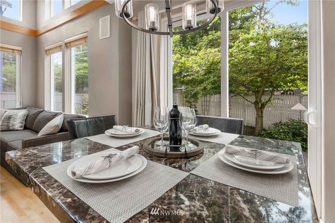 563 Bremerton Place Northeast Renton, WA 98059 - Photo 11 of 22 Gallery Image 11