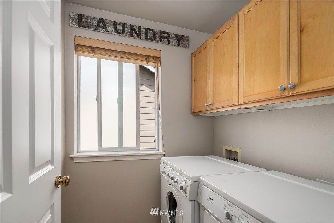 563 Bremerton Place Northeast Renton, WA 98059 - Photo 16 of 22 Gallery Image 16