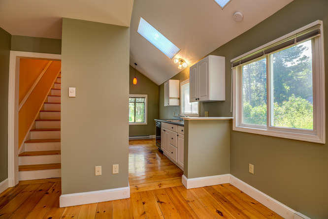 150 Sea Road Kennebunk, ME 04043 - Photo 10 of 40 150 Sea Rd Kennebunk ME 04043-small-010-