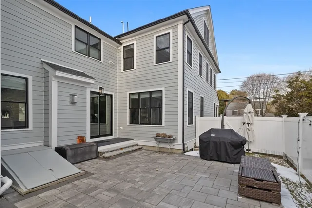 $2,749,000 | 547 Webster Street, Needham, MA 02494
