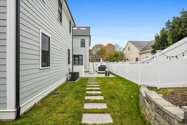 $2,749,000 | 547 Webster Street, Needham, MA 02494
