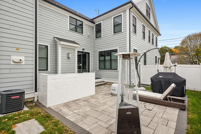 $2,749,000 | 547 Webster Street, Needham, MA 02494