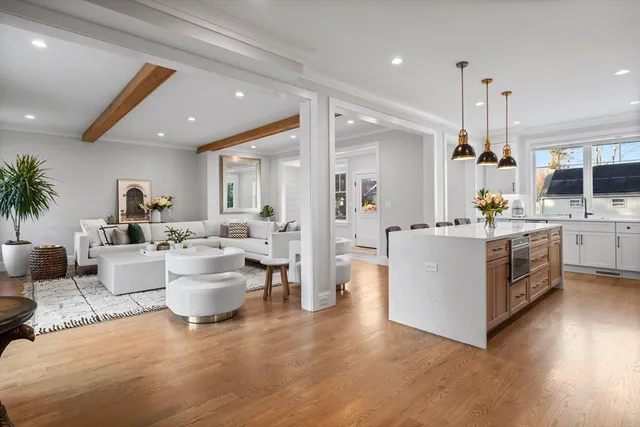 $2,749,000 | 547 Webster Street, Needham, MA 02494