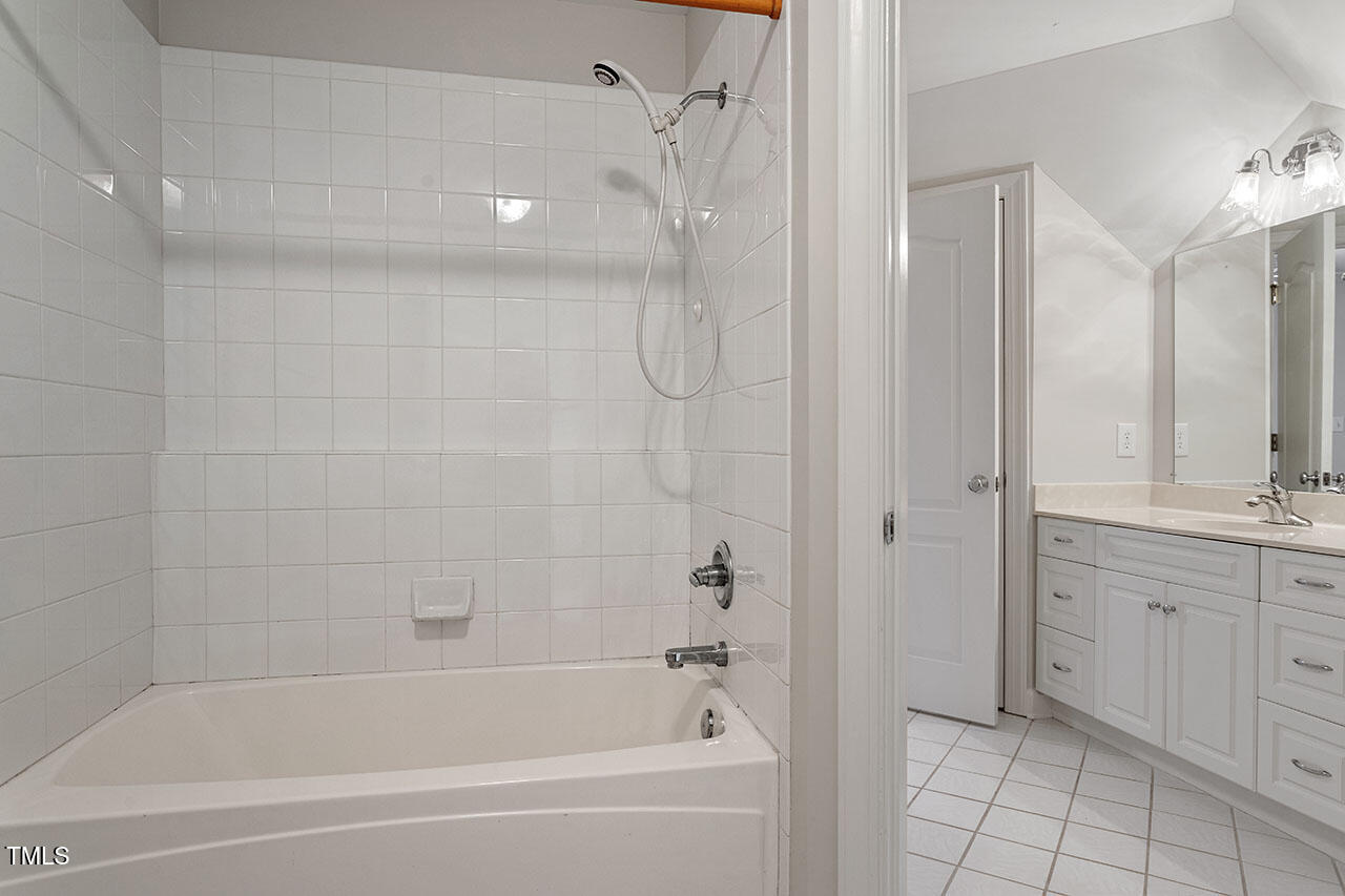 12817 Strickland Road Raleigh, NC 27613 - Photo 38 of 49