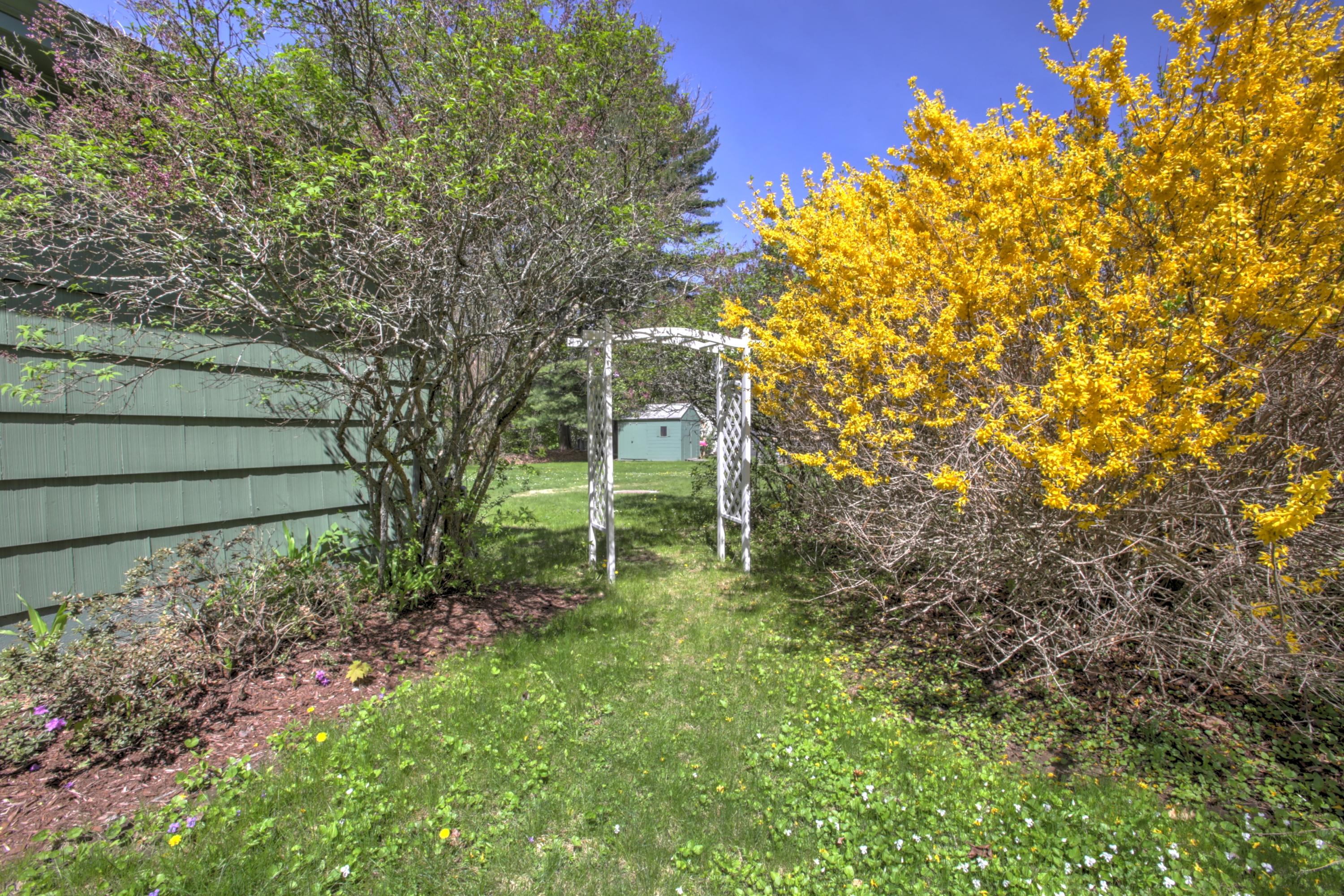 32 Woodland Road Westbrook, ME 04092 - Photo 24 of 32 1