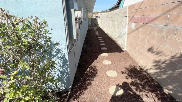 $4,250 | 7728 Sausalito Avenue, West Hills, CA 91304