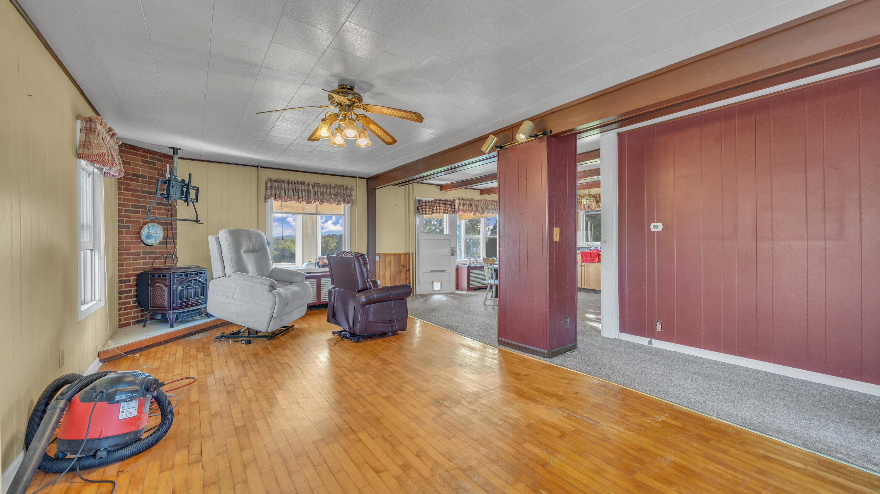 W2145 4th Street Forest, WI 54937 - Photo 4 of 14 Living Room