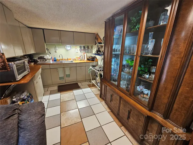 $205,000 | 5105 North Main Street, Columbia, SC 29203