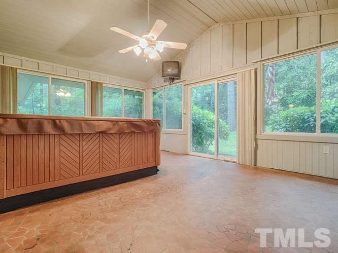 1405 Onslow Road Raleigh, NC 27606 - Photo 4 of 30