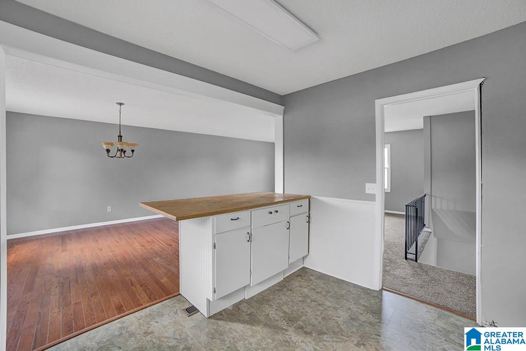 804 12th Lane Pleasant Grove, AL 35127 - Photo 5 of 27