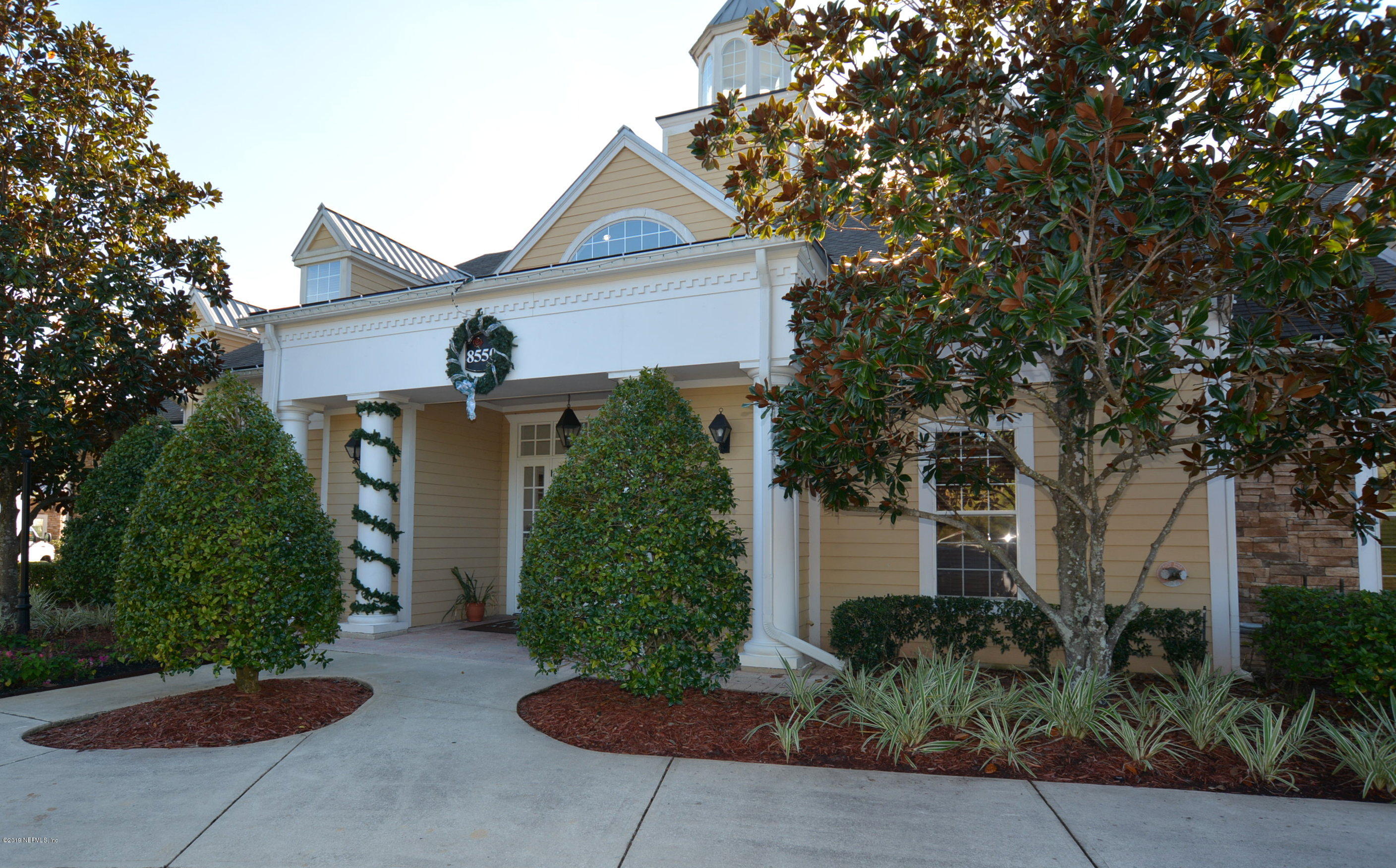 8550 Touchton Road, Unit 124 Jacksonville, FL 32216 - Photo 19 of 36 Club house