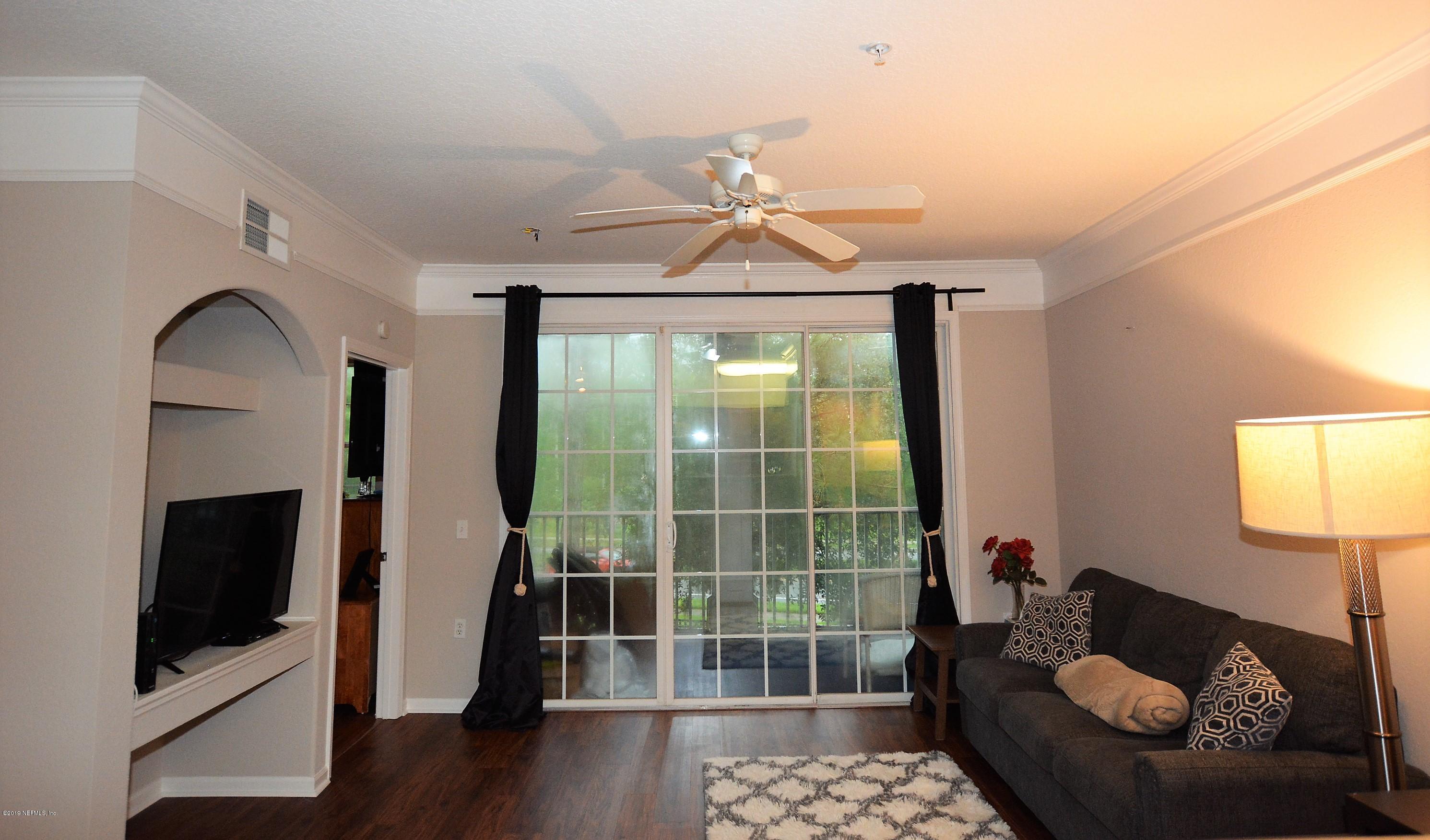 8550 Touchton Road, Unit 124 Jacksonville, FL 32216 - Photo 7 of 36 Family Room with Luxury vinyl