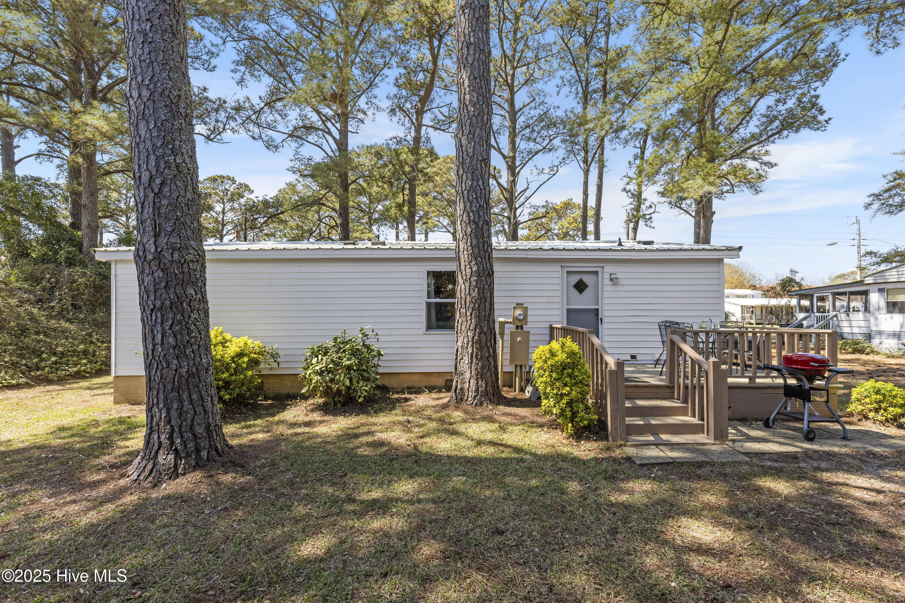 1709 Crane Road Southwest Ocean Isle Beach, NC 28469 - Photo 43 of 47 Back of House