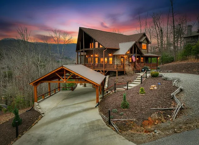 $1,290,000 | 467 Deer Crest Road, Blue Ridge, GA 30513