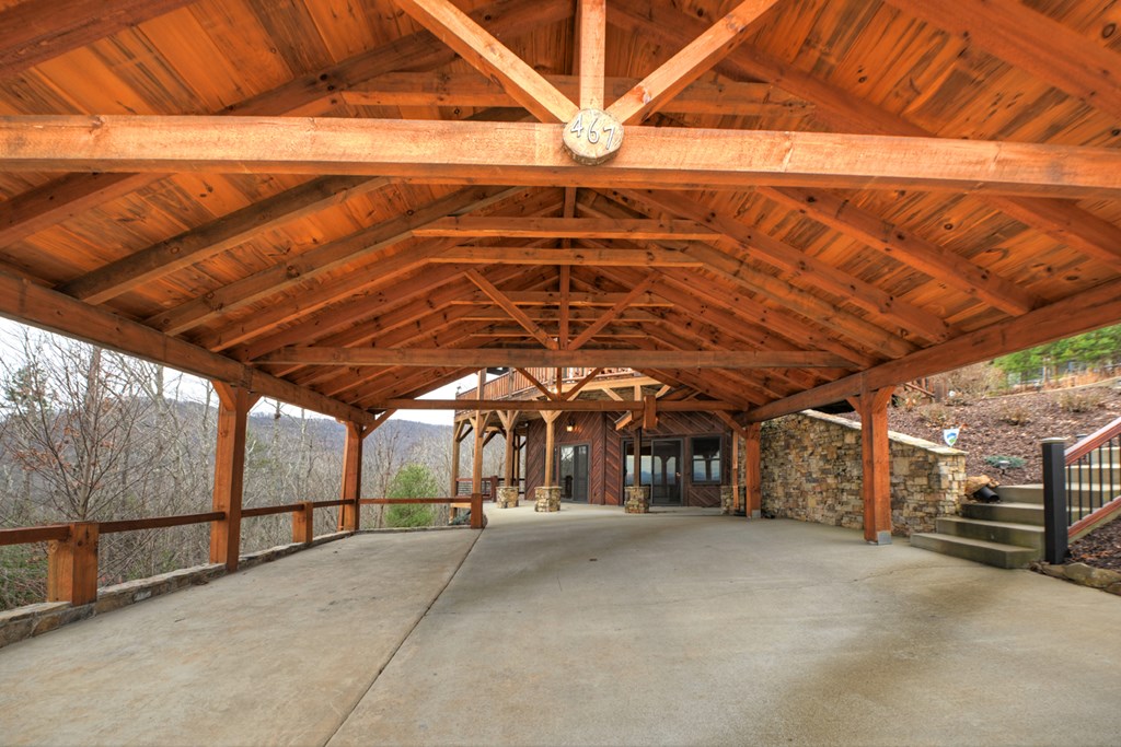 467 Deer Crest Road Blue Ridge, GA 30513 - Photo 58 of 79 a view of an empty room