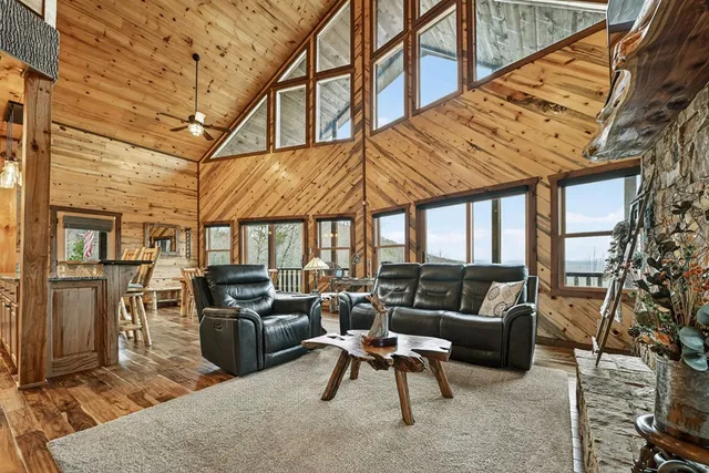 $1,290,000 | 467 Deer Crest Road, Blue Ridge, GA 30513