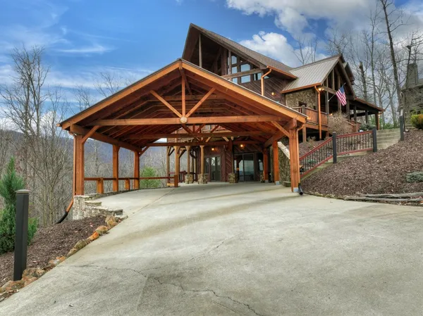 $1,290,000 | 467 Deer Crest Road, Blue Ridge, GA 30513