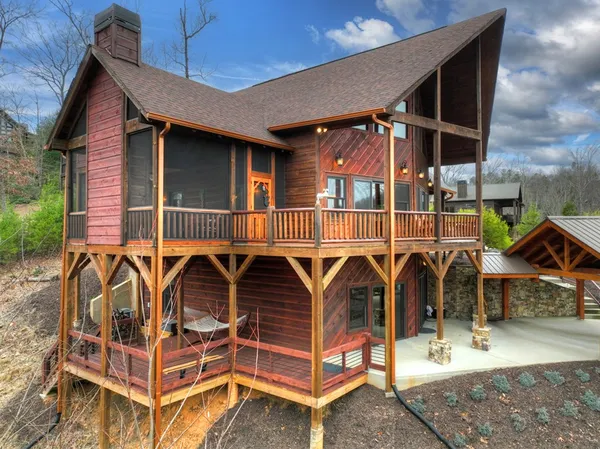 $1,290,000 | 467 Deer Crest Road, Blue Ridge, GA 30513