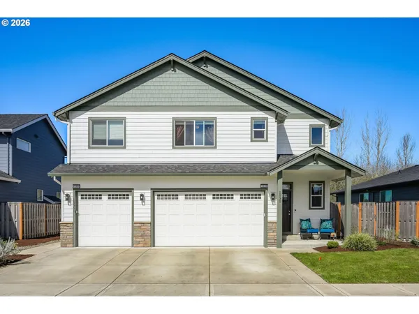 $799,900 | 1530 Northwest 29th Place, Battle Ground, WA 98604
