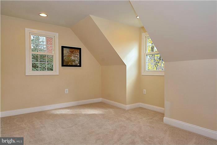 9312 Colesville Road Silver Spring, MD 20901 - Photo 17 of 29 Bedroom