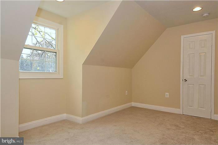 9312 Colesville Road Silver Spring, MD 20901 - Photo 18 of 29 Bedroom